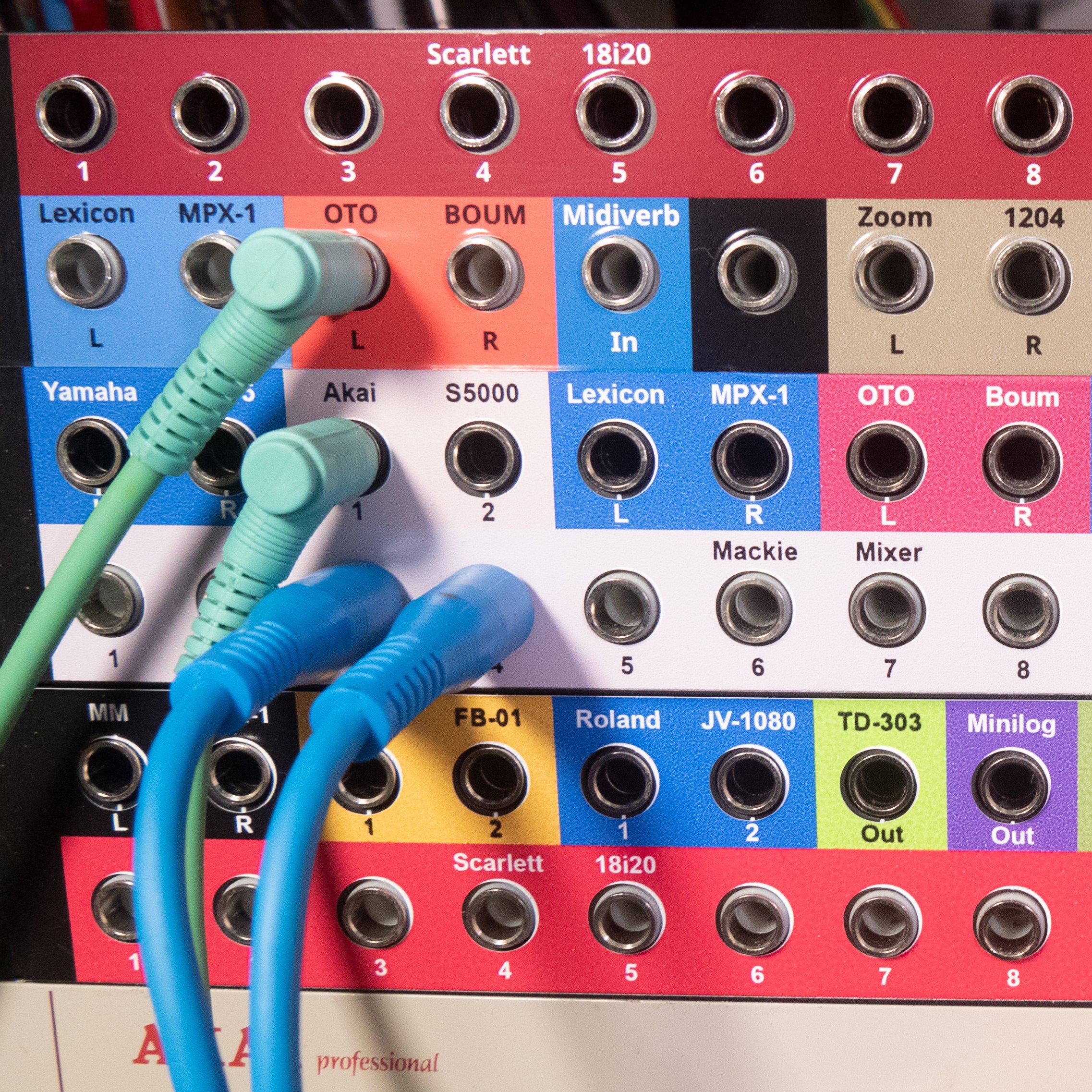 PatchbayLabels.com Custom Patch Bay Labels | Free Worldwide Delivery